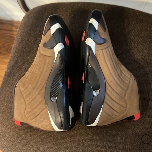 Nike Air Jordan 14 Retro ‘Winterized’ DO9406-200 - Picture 6 of 6